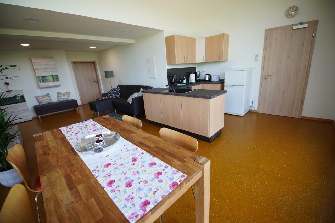 Gaestewohnung Hardinghaus Am Teich วาเรนดอร์ฟ ภายนอก รูปภาพ