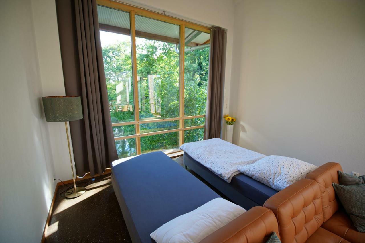 Gaestewohnung Hardinghaus Am Teich วาเรนดอร์ฟ ภายนอก รูปภาพ