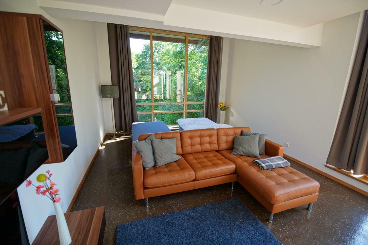 Gaestewohnung Hardinghaus Am Teich วาเรนดอร์ฟ ภายนอก รูปภาพ